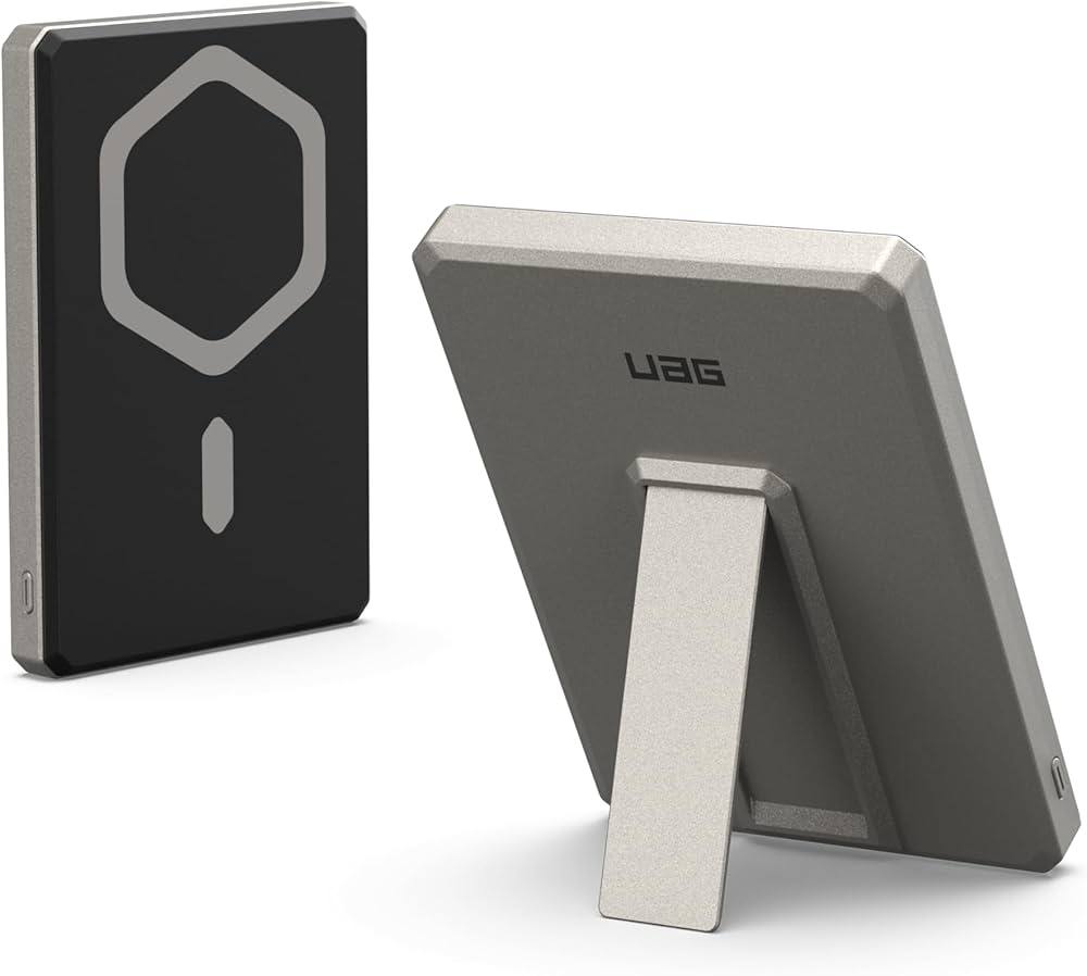 Внешний аккумулятор с беспроводной зарядкой UAG Ultra Slim 5K Battery + Stand 5000mAh